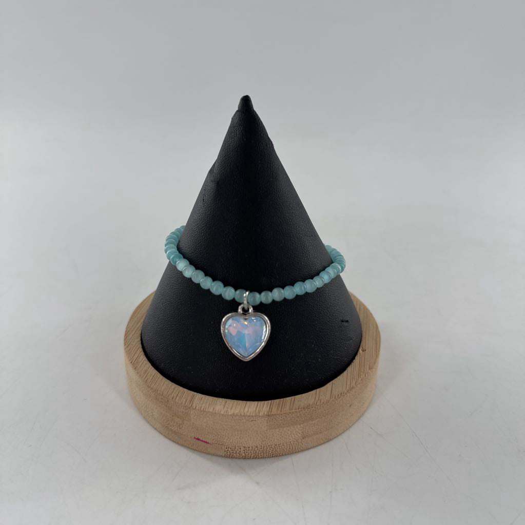 blue stretch beaded necklace