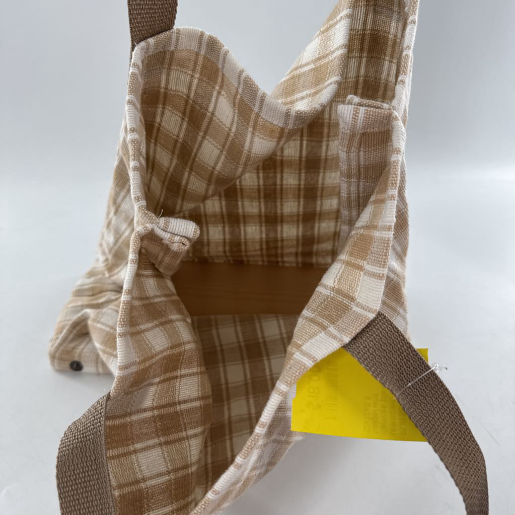 canvas plaid rivet detailing wood bottom tote
