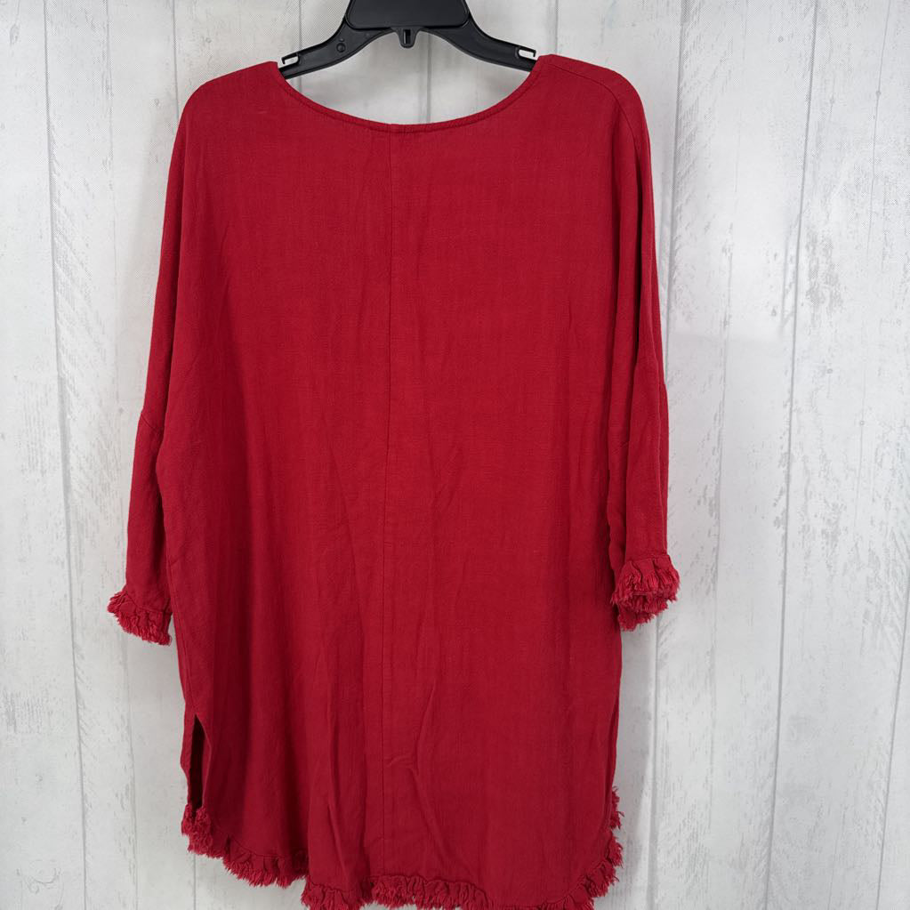 M fringe hem hi-lo 3/4 slv top