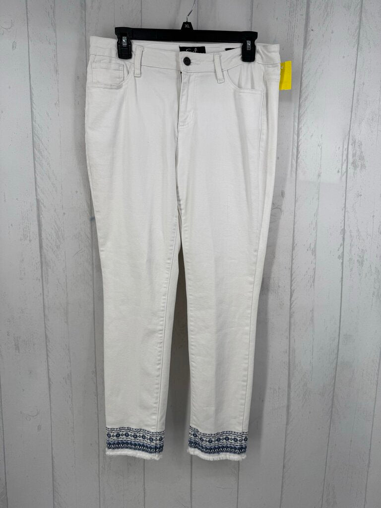 12 embroidered ankle jeans
