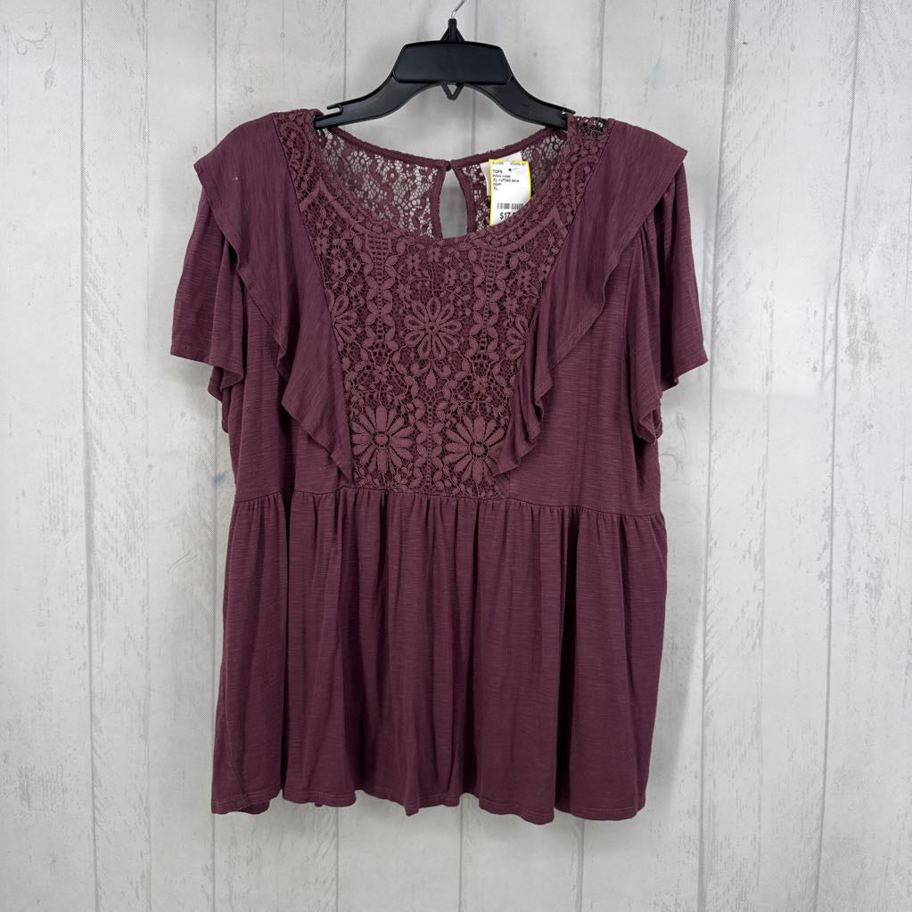 XL ruffled lace detail s/s top