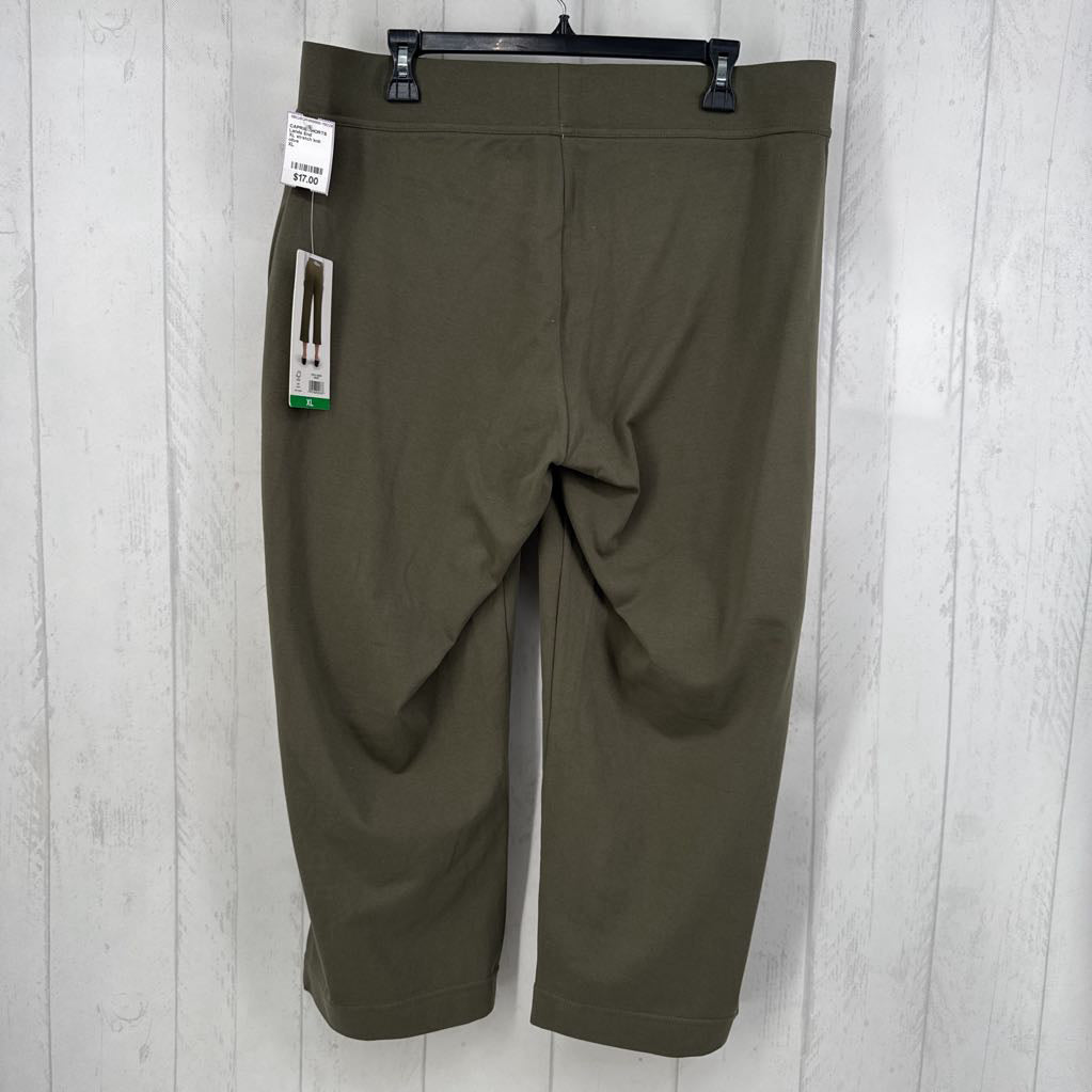 XL stretch knit capri