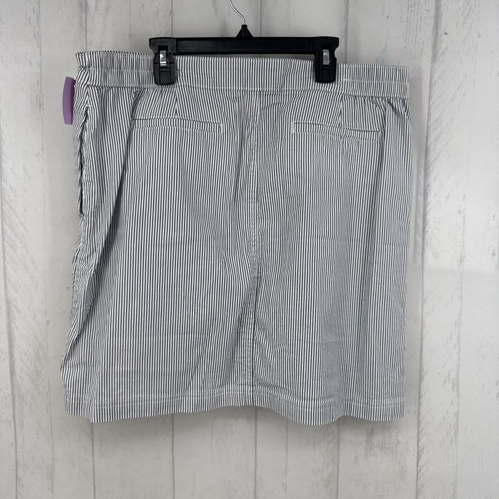 12 striped skort