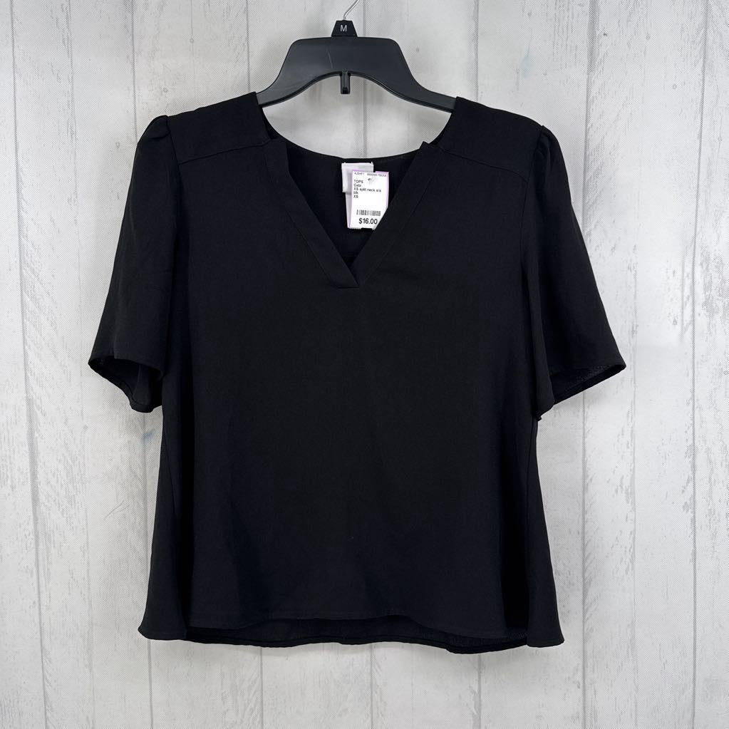 XS split neck s/s top