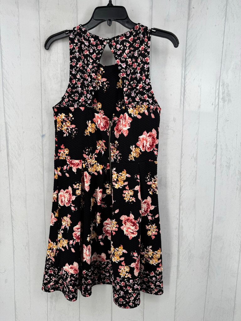L textured flo print slvls dress