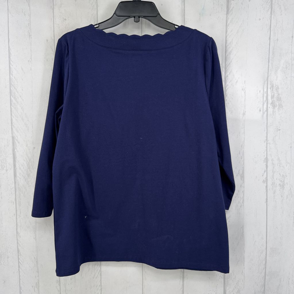 L scalloped trim 3/4 slv top