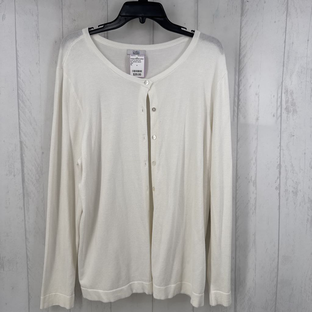 XL button down cardi
