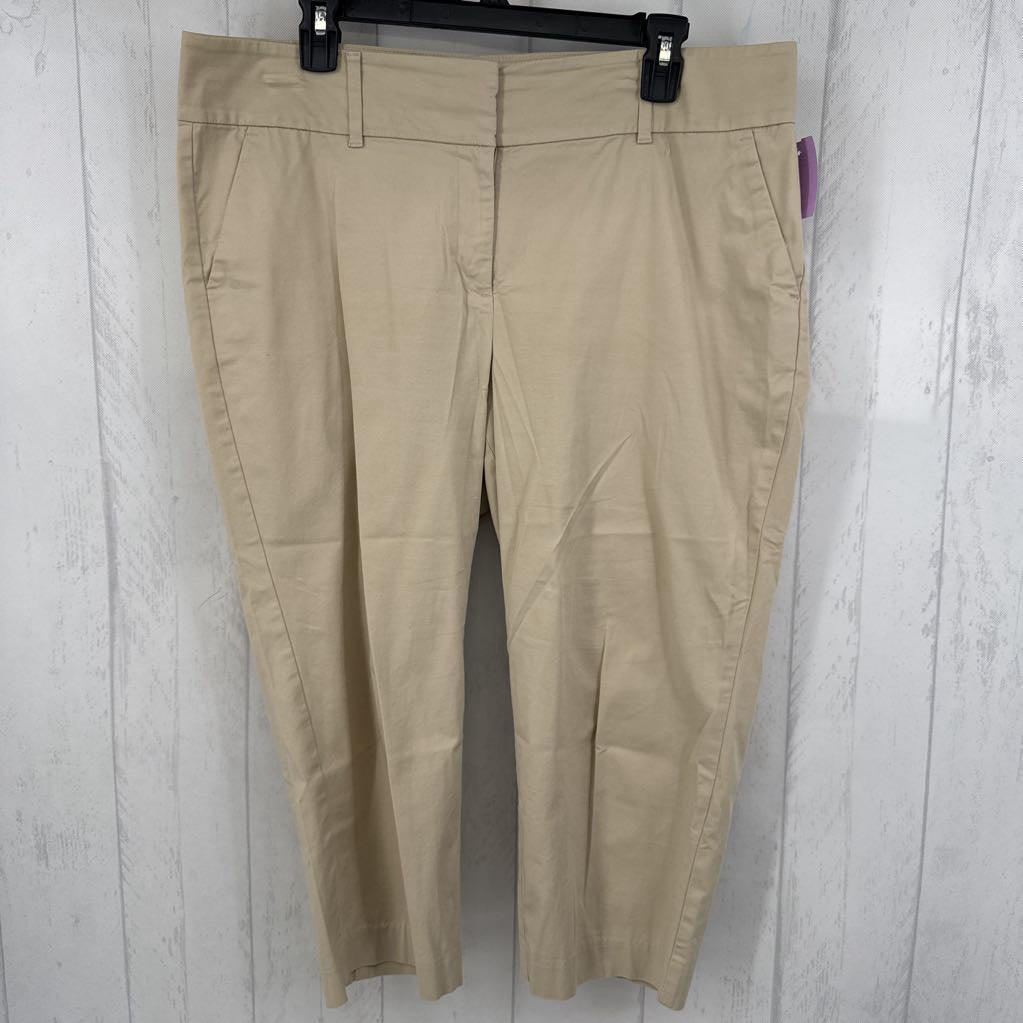 14p curvy fit capris