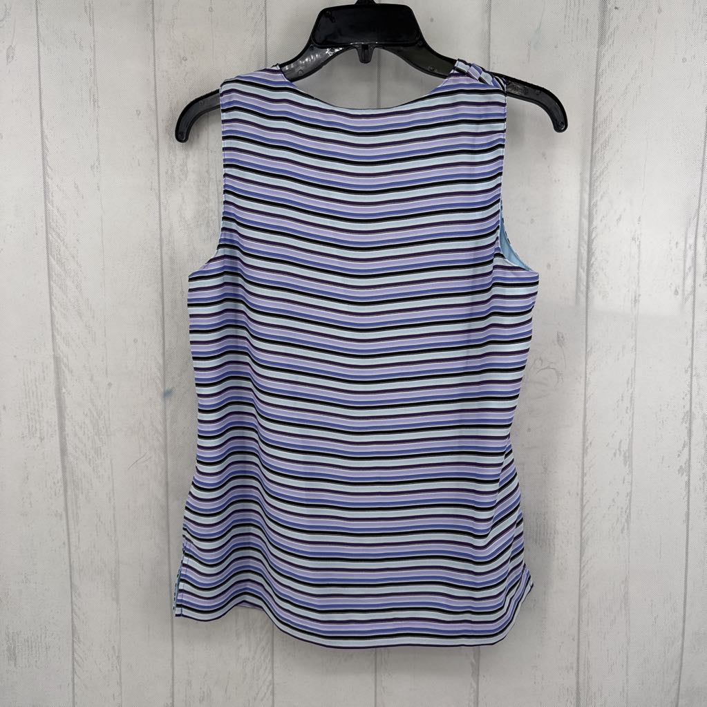 R35 XS reversible v-neck tank