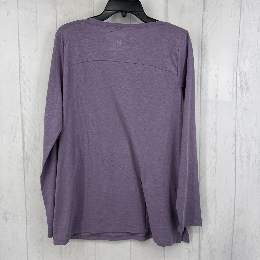 R35 L round neck l/s tee