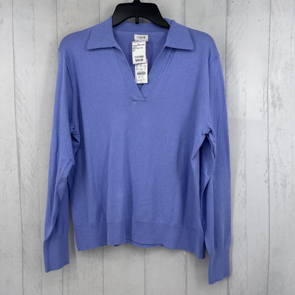 R50 M split neck sweater