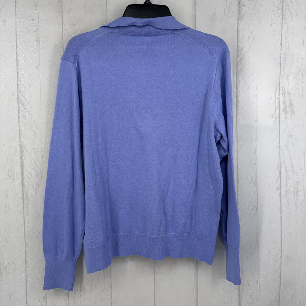 R50 M split neck sweater