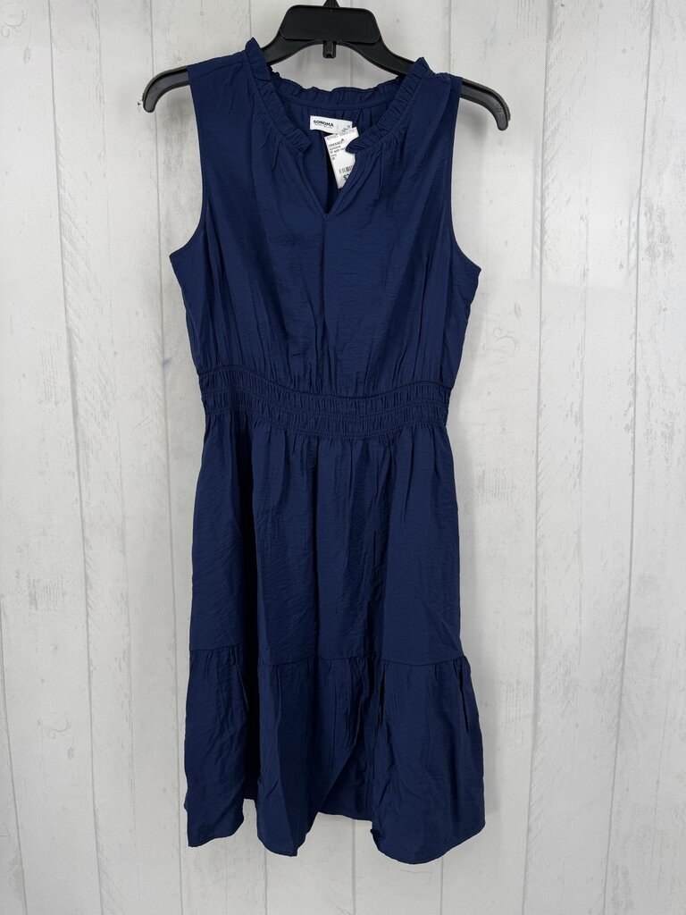 M split neck slvls dress