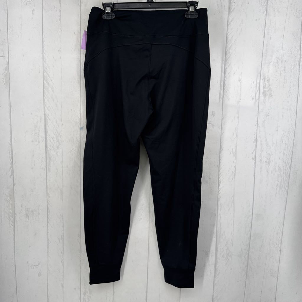 M jogger leggings