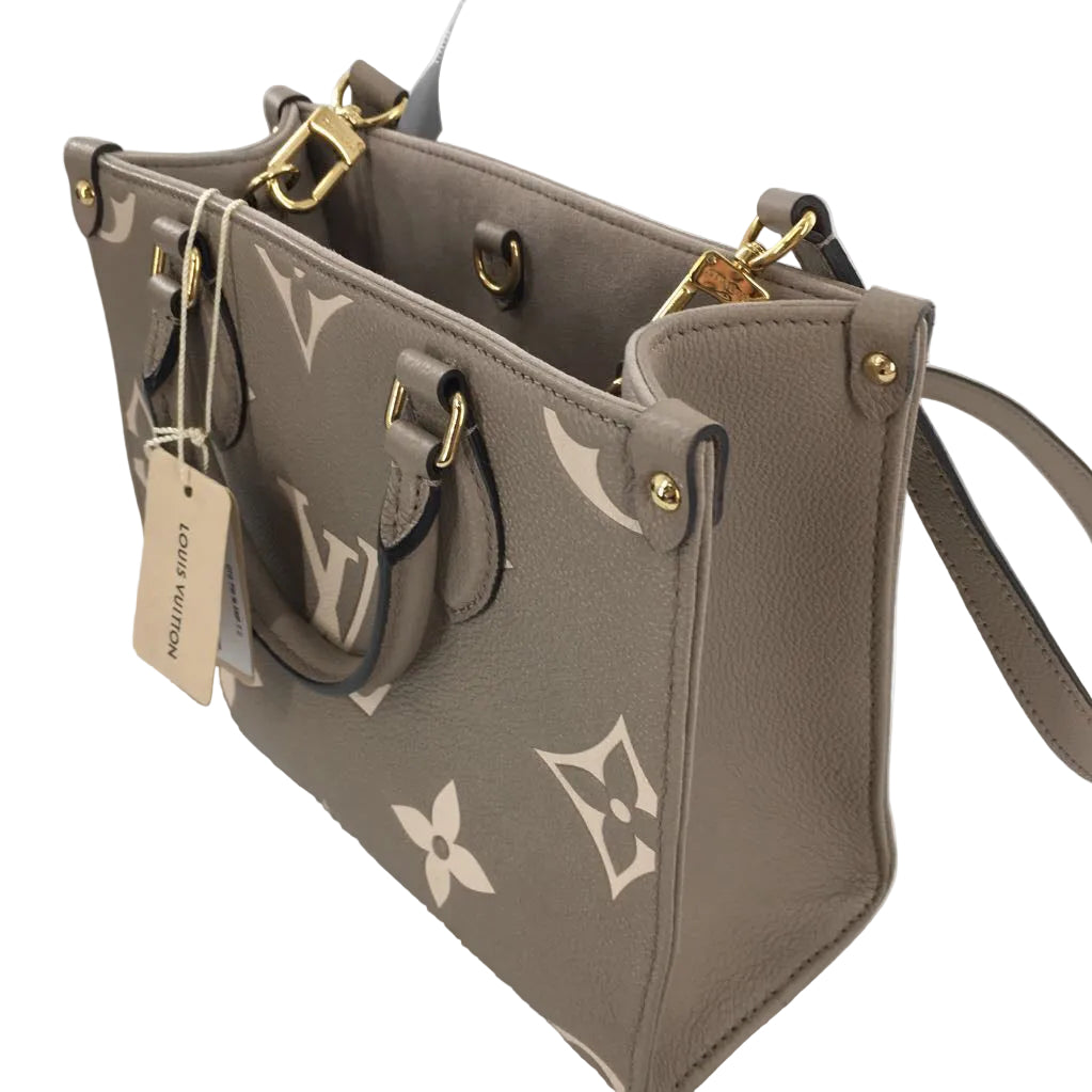 R3650 LV OnTheGo PM handbag
