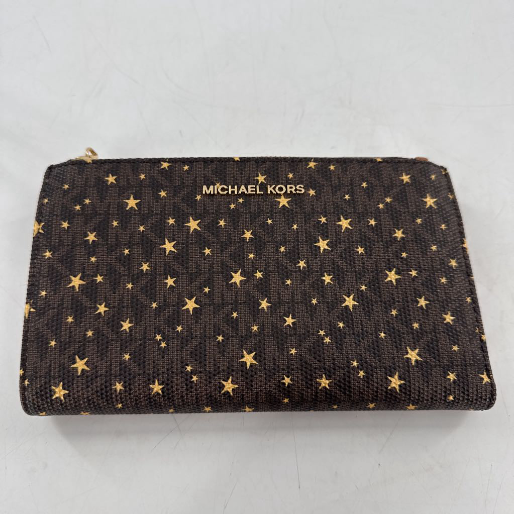 star monogram bi-fold wallet