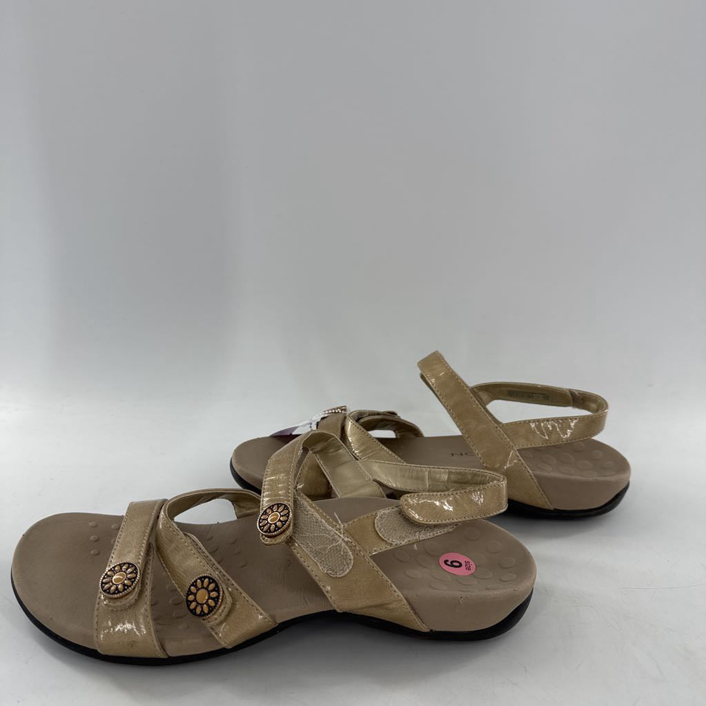 9 patent velcro strap sandals