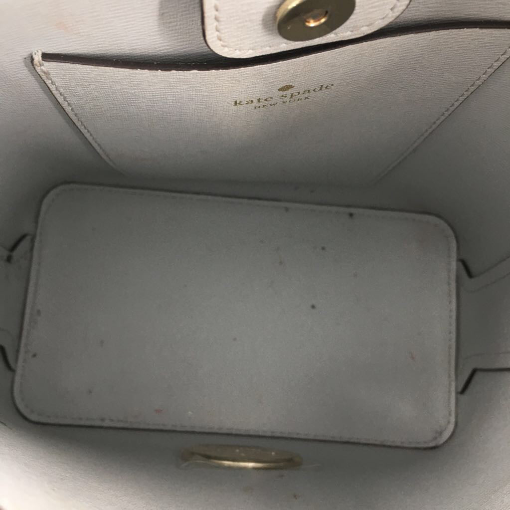pebbled magnetic closure top handle crossbody