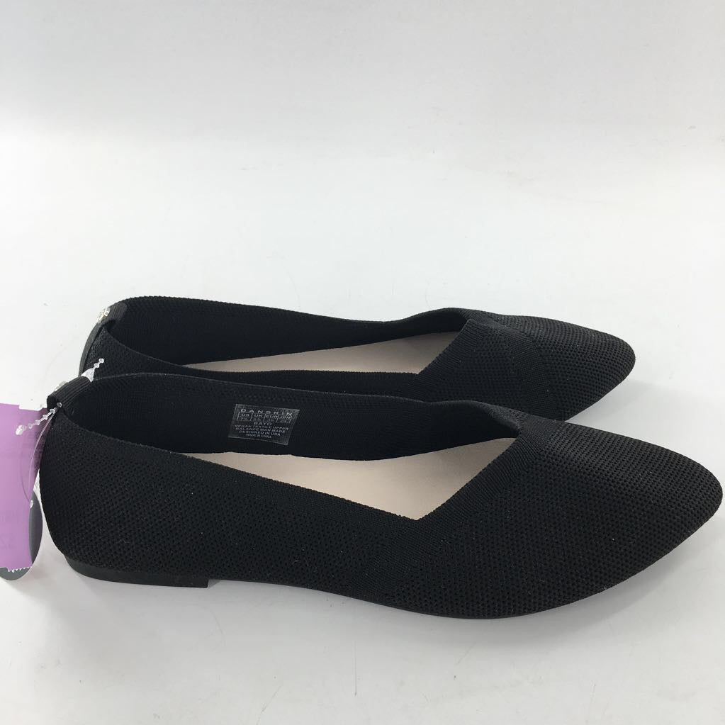 7.5 knit-slip-ons