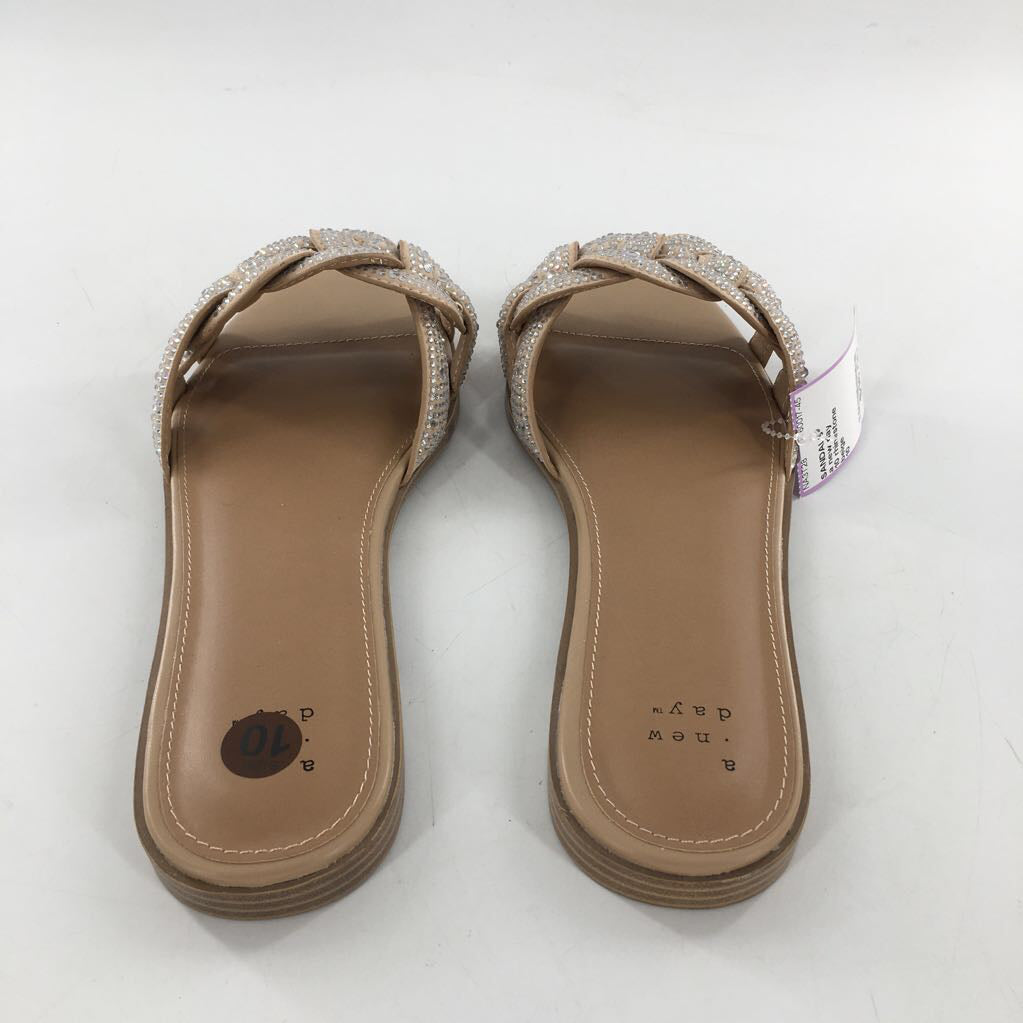 10 rhinestone embelished slide sandals