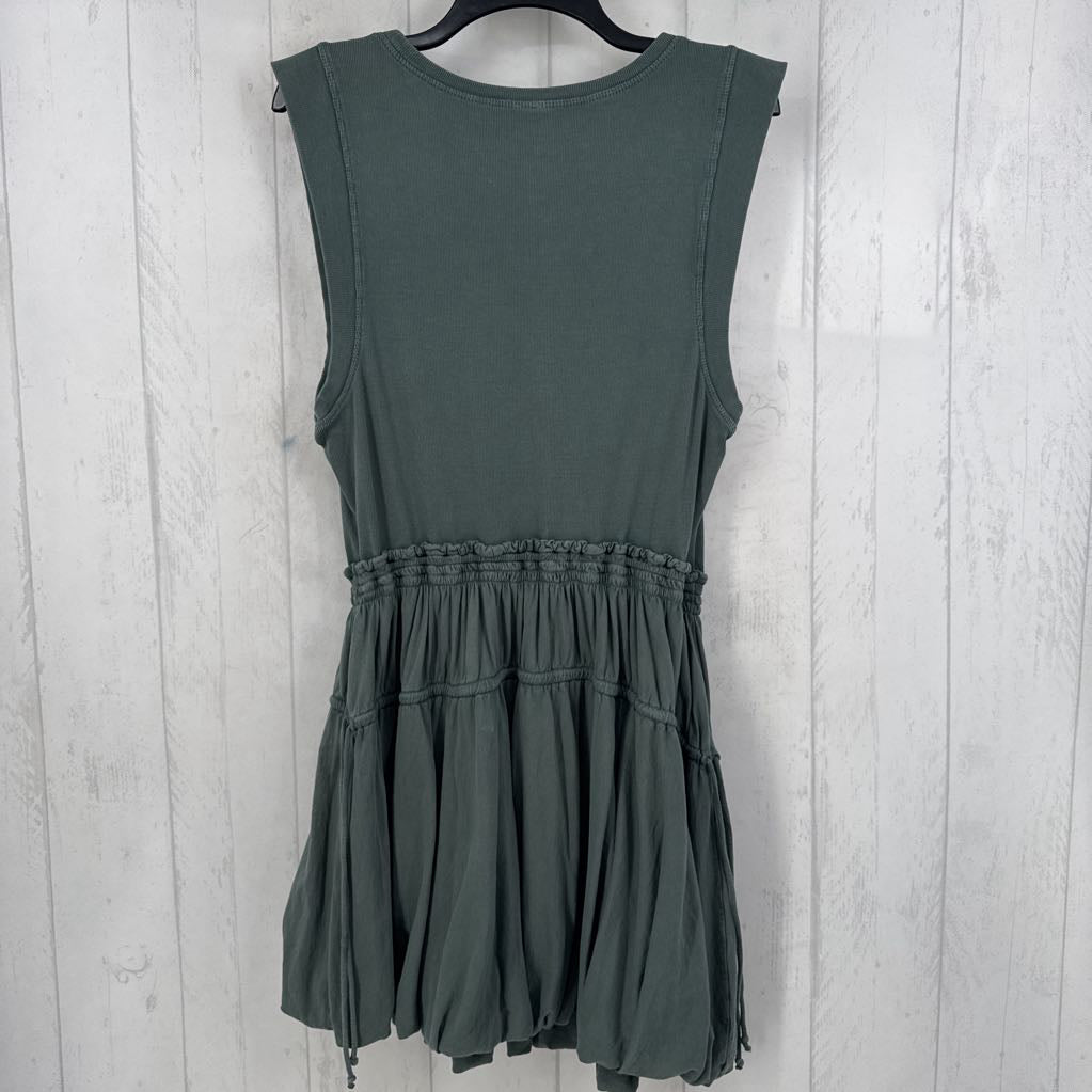 XL slvls tiered dress