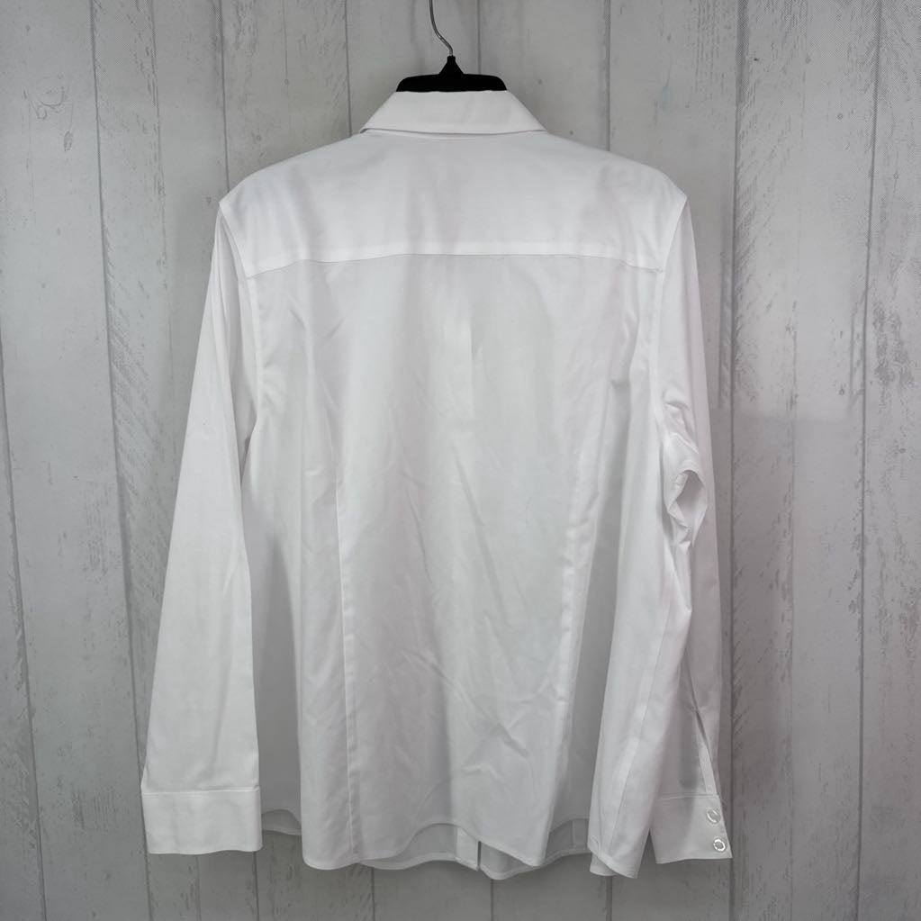 XL button down l/s top