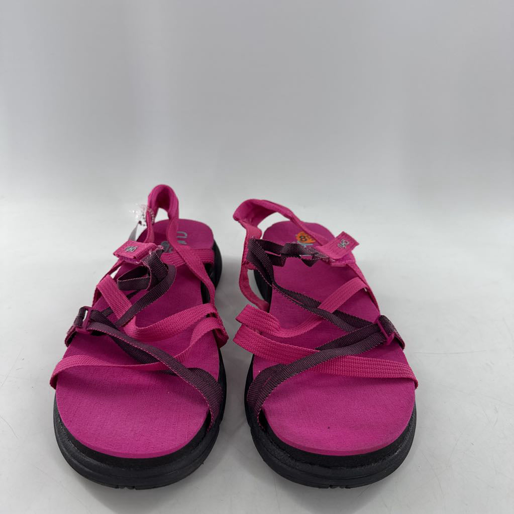 8.5 walking sandals