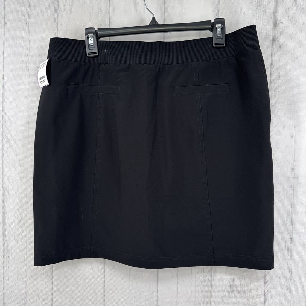 L pull-on skort