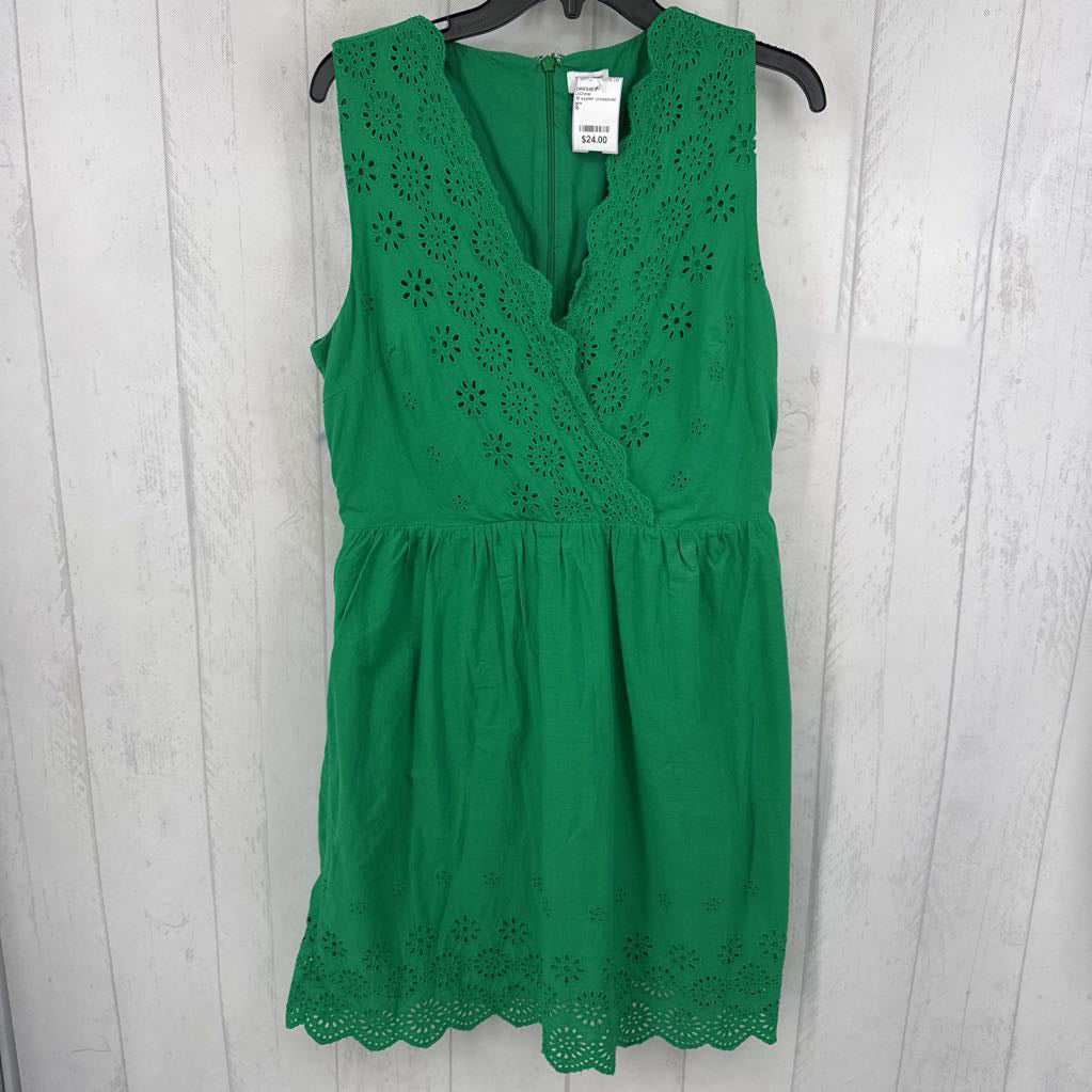 10 eyelet crossover slvls dress