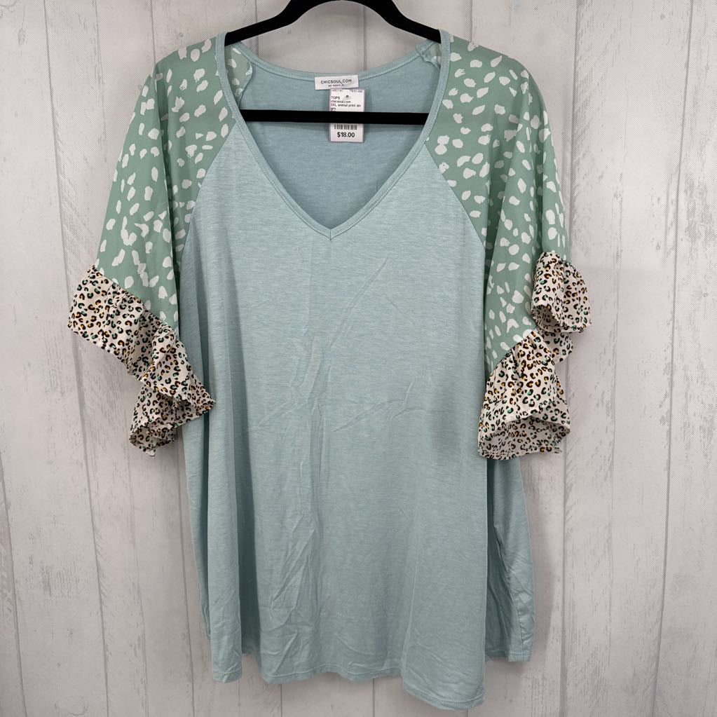3XL animal print slv v-neck top