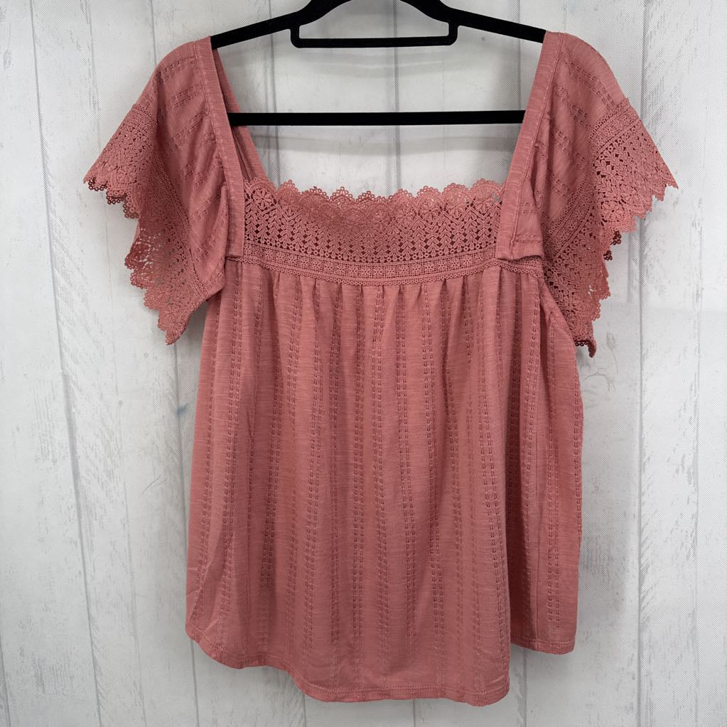 XL lace trim s/s top