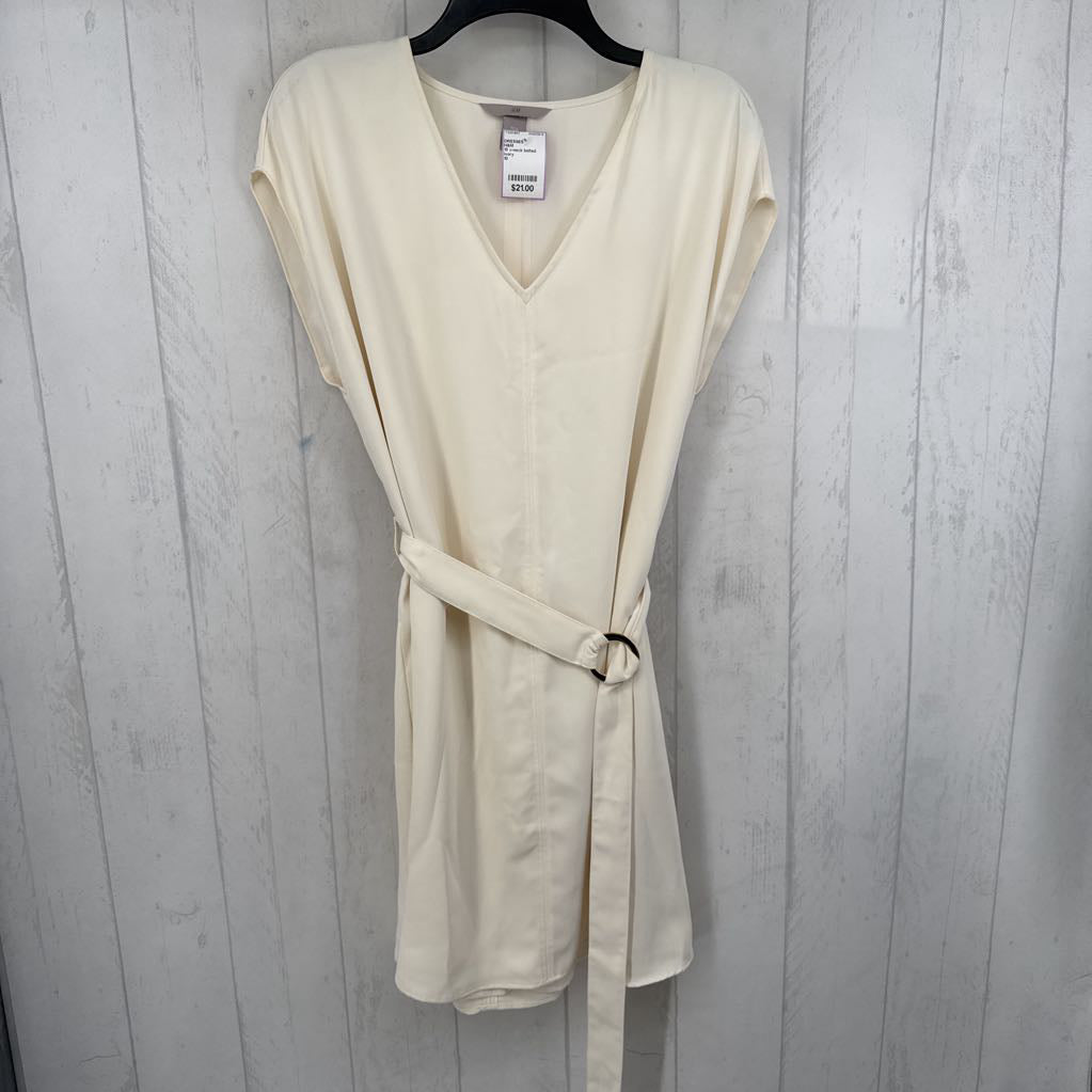10 v-neck belted slvls dress