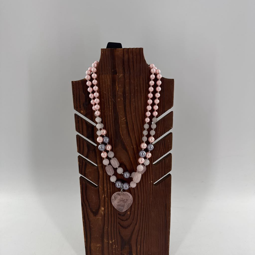 pink & gray beaded stone necklace w/heart pendant