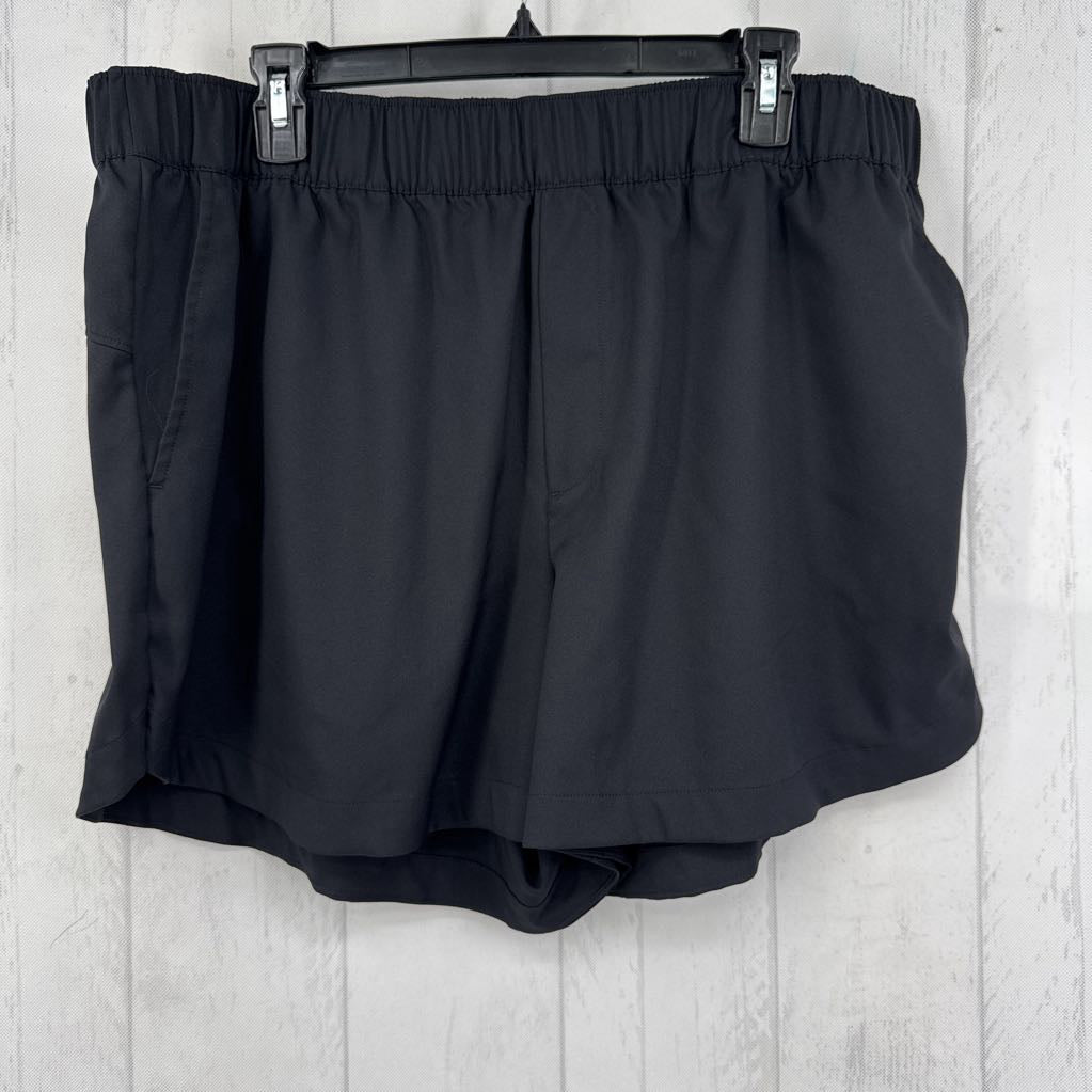 1X pull-on shorts