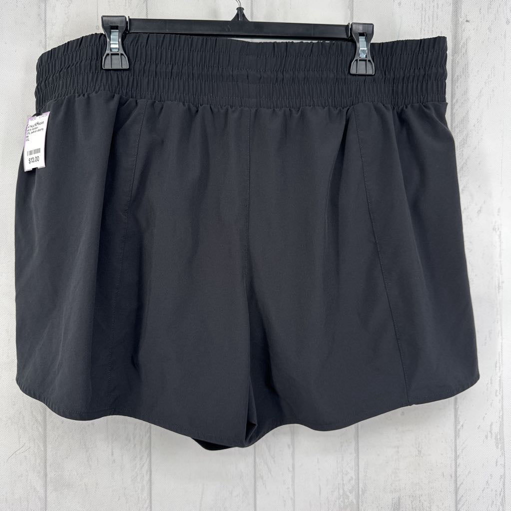 XXL pull-on shorts