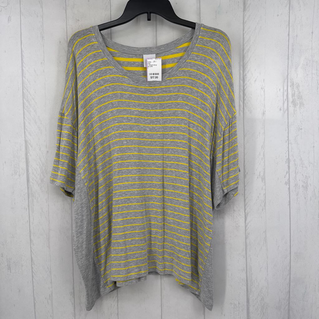 L striped drop shoulder tee