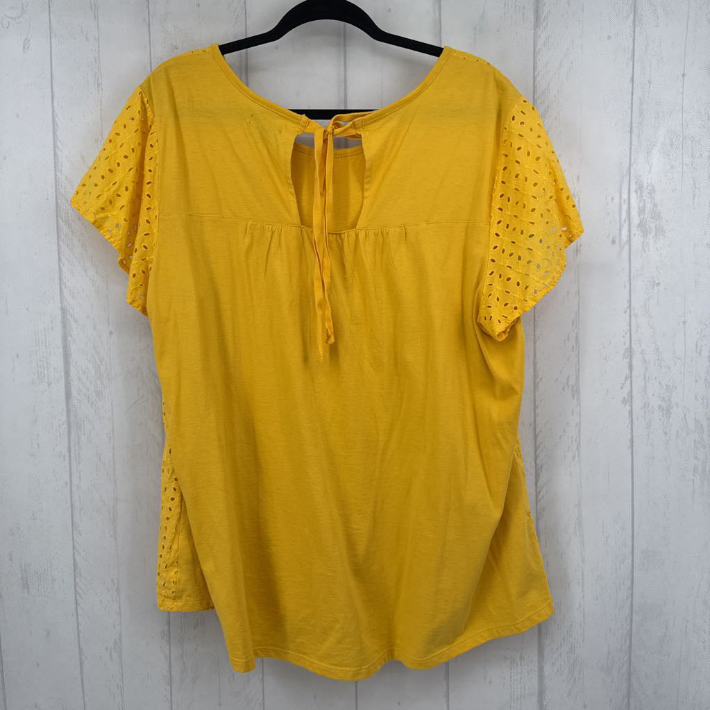22/24 eyelet s/s top