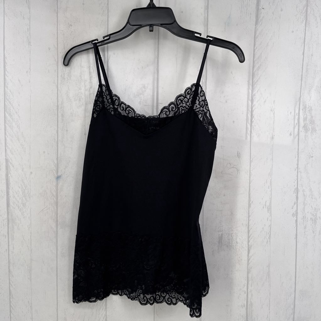 M lace trim cami