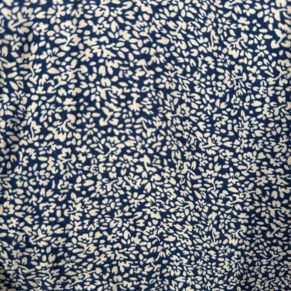 XXL flo print button down l/s top