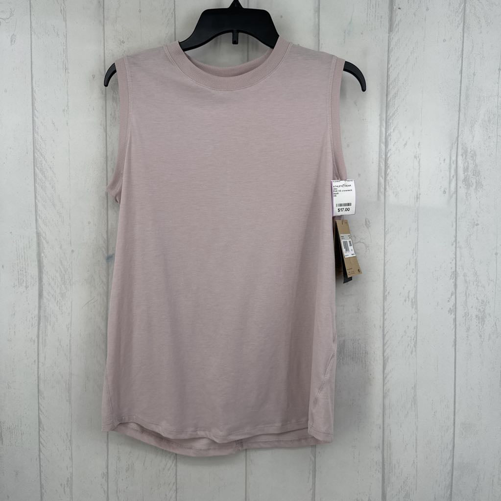 R40 XS crewneck tank