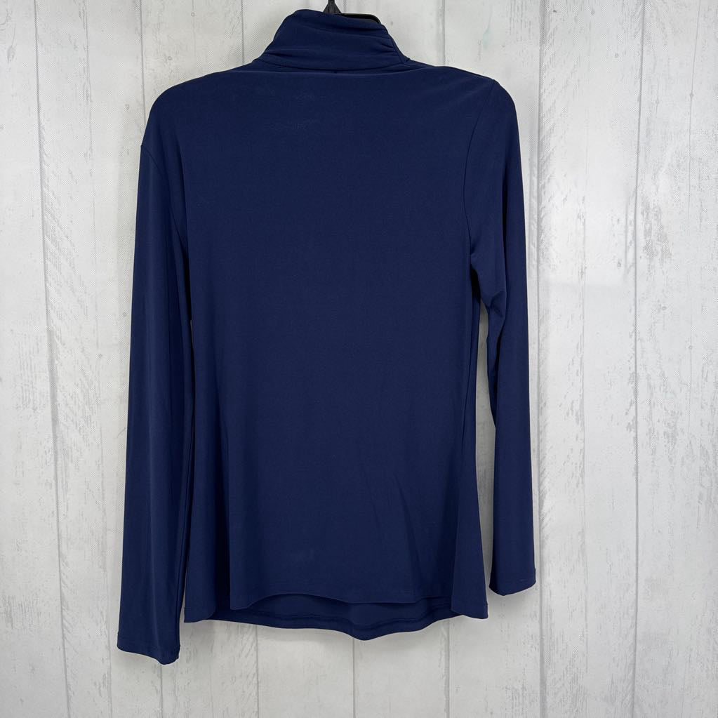 M crossover l/s top