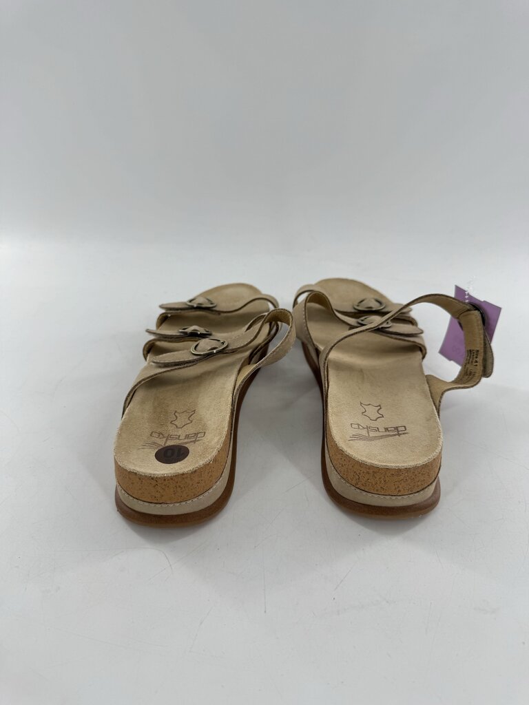 10 leather triple buckle sandal