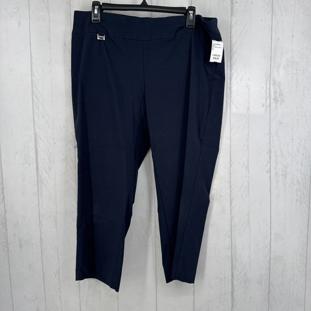 16w pull-on capris