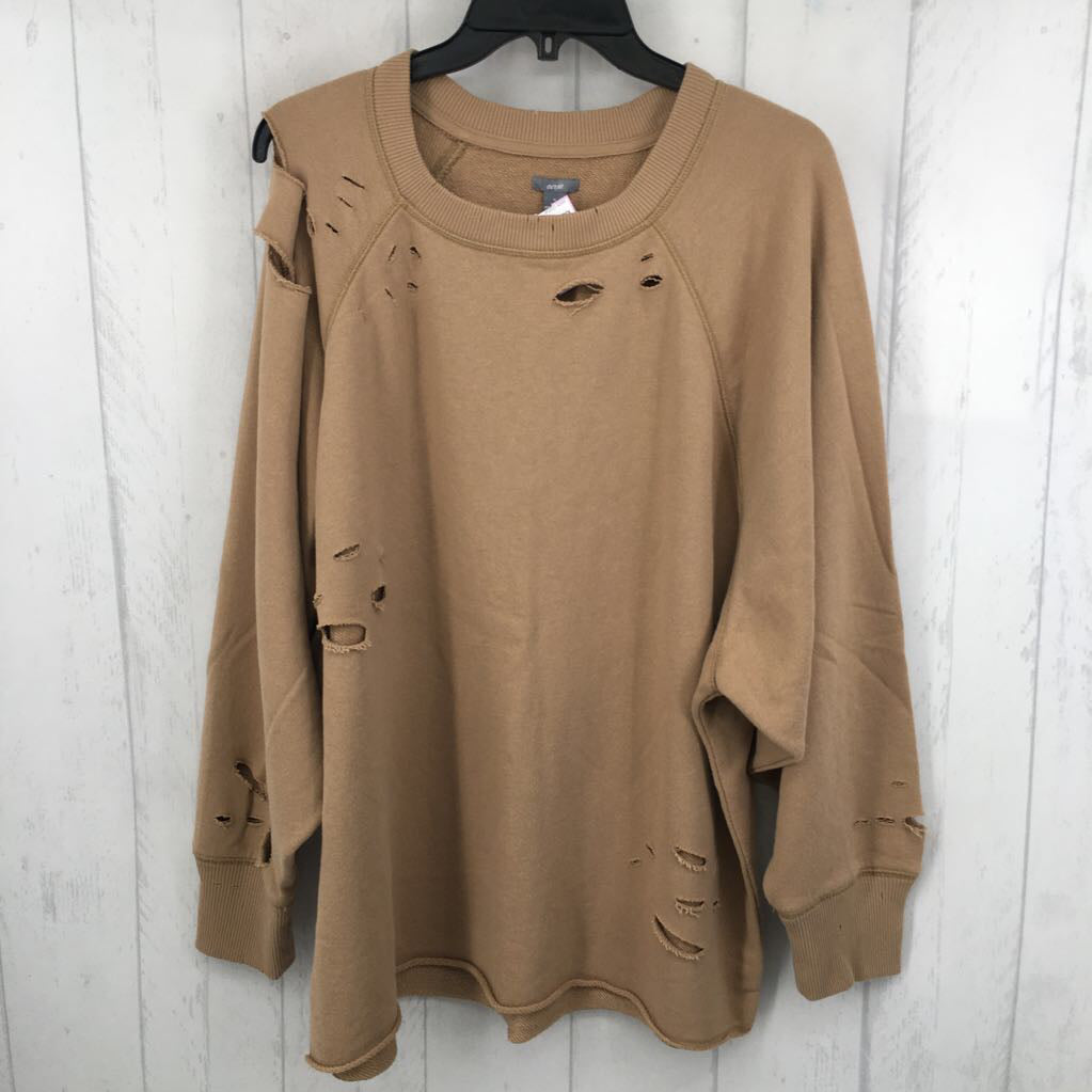XL distressed crewneck sweatshirt