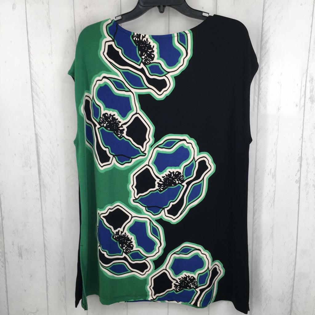R50 XL flo print cap slv top