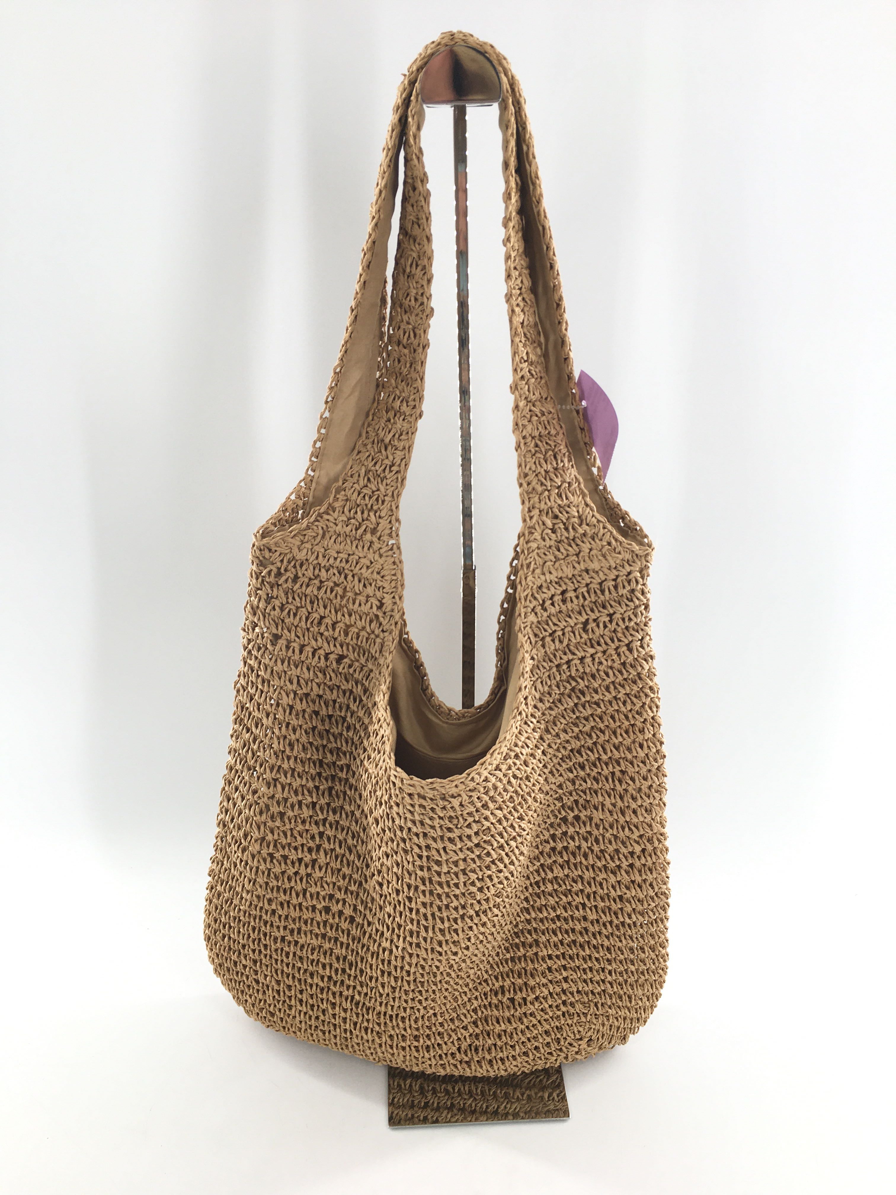 straw tote bag