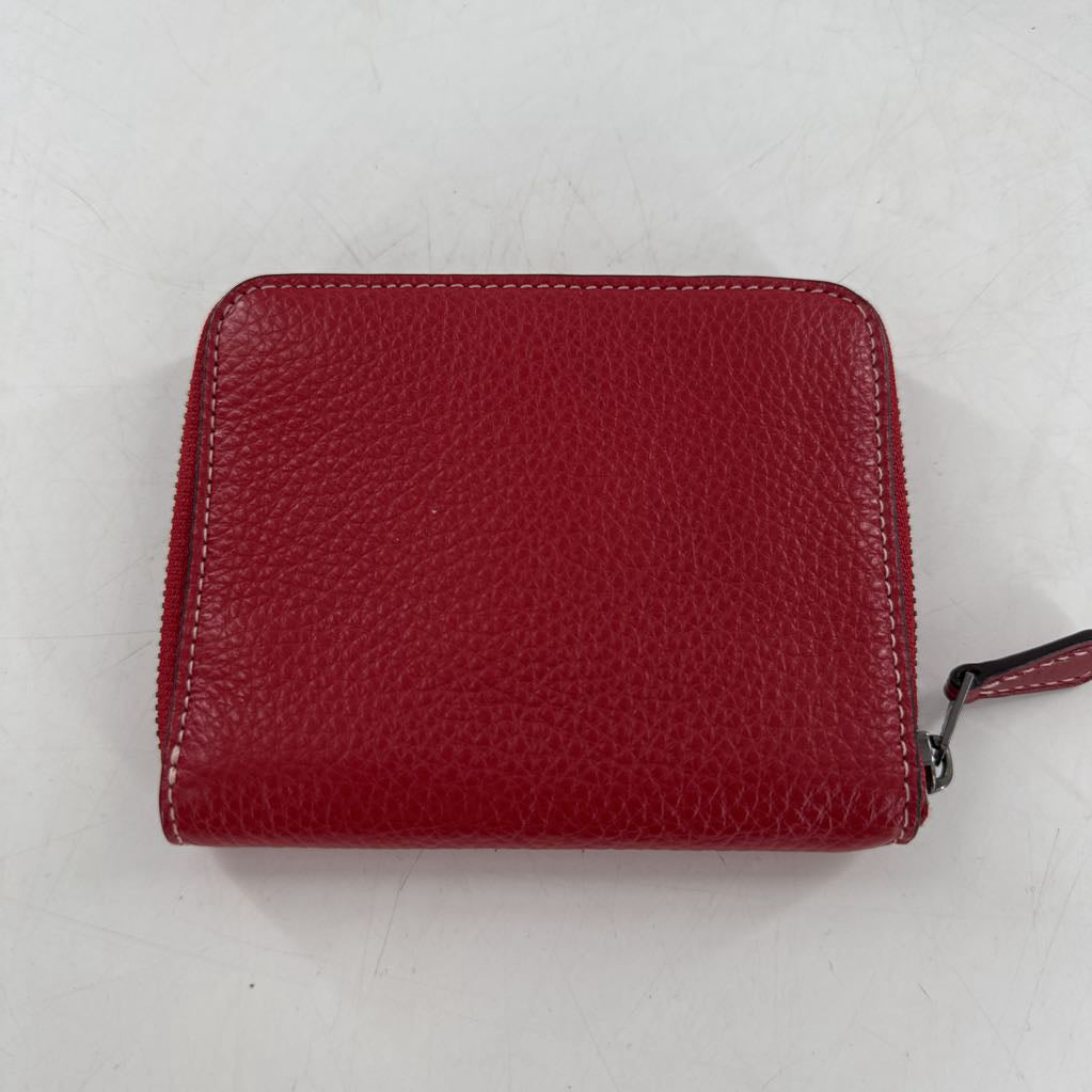 zip around minnie mouse in skates wallet