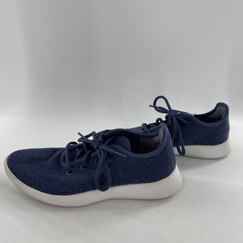9 knit lace-up sneaker