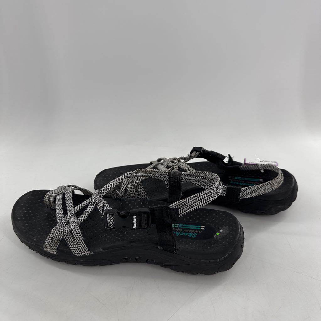 8 hiking sandal
