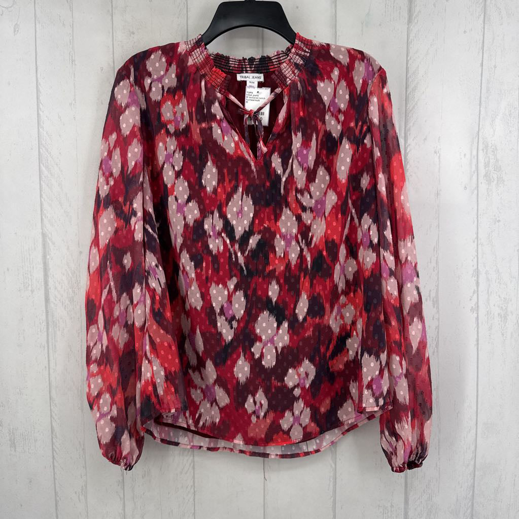 M textured notch neck l/s top